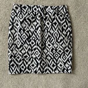 Cynthia Rowley Black & White Geometric Pencil Skirt